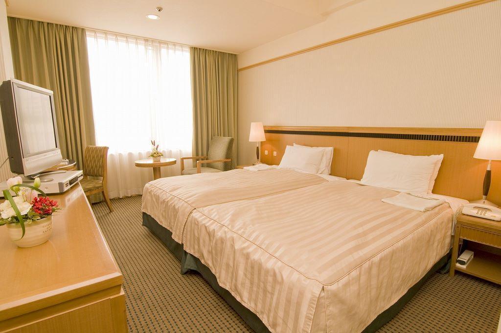 Orion Hotel Naha Buitenkant foto